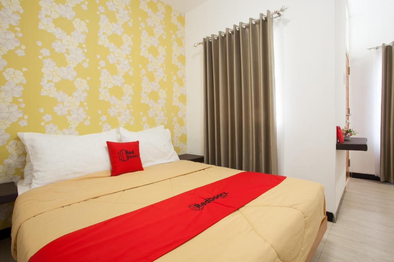 Reddoorz Near Museum Angkut Batu Hotel Batu  Ngoại thất bức ảnh